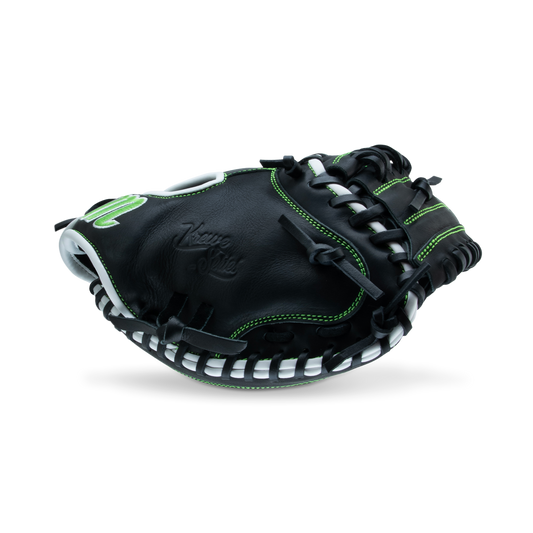Krewe M Type 225C1 32.50" Solid Web Catcher's Mitt