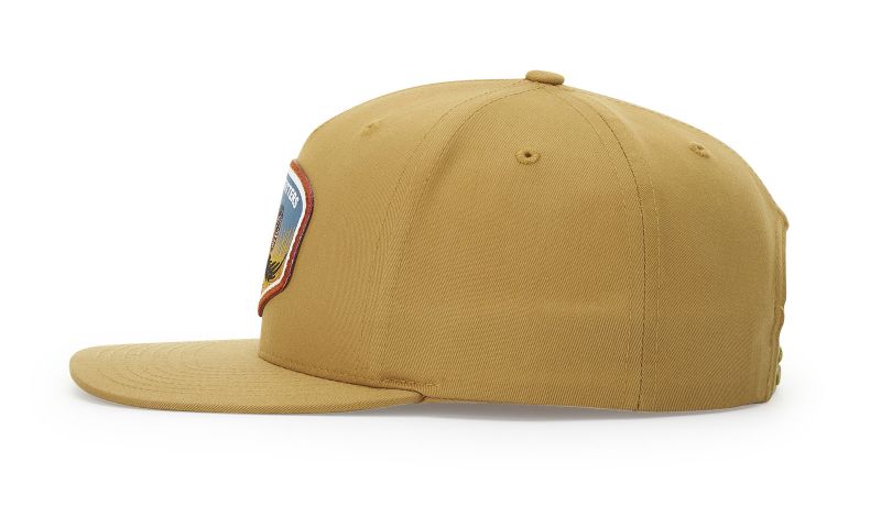 PINCH FRONT STRUCTURED SNAPBACK