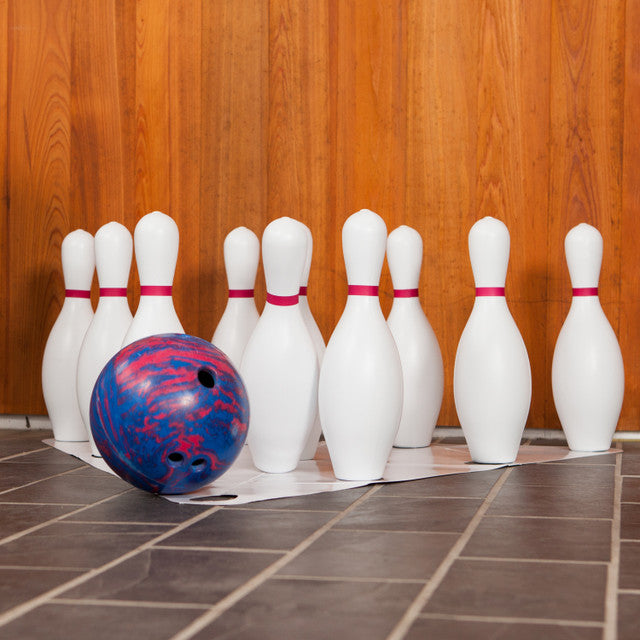 Plastic Bowling Pin Set